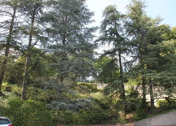 Les Hauts De Perrache 3*
