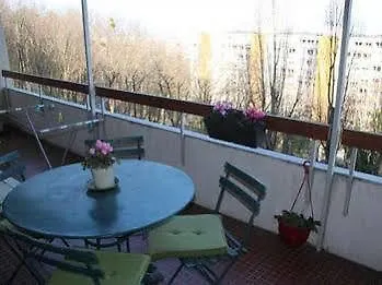 Frühstückspension Les Hauts De Perrache 3*